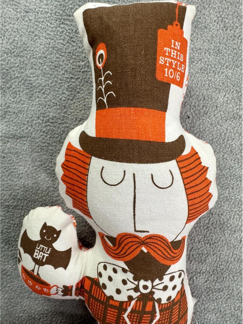 mad‎ hatter lit for nerdy gibbs smith plush doll alice in wonderland pillow